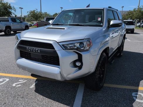 Certified 2023 Toyota 4Runner TRD Off-Road Premium w/ Moonroof Package AWD/4WD image 8