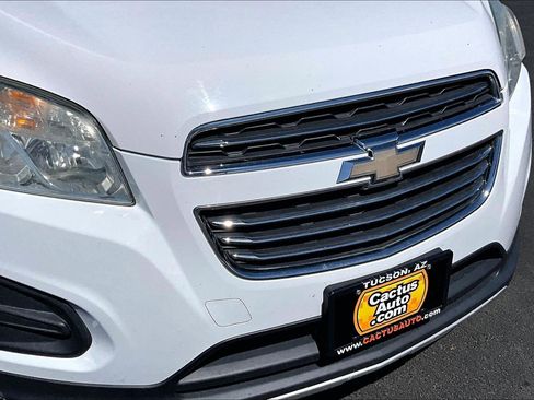 Used 2016 Chevrolet Trax LT AWD/4WD image 25