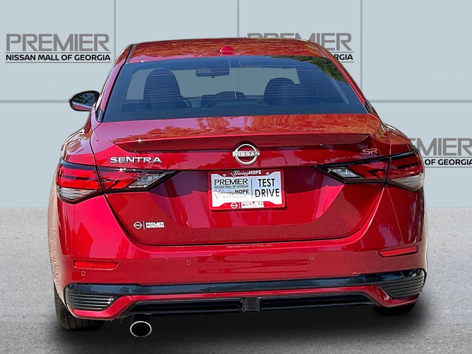 Used 2025 Nissan Sentra SR FWD image 6
