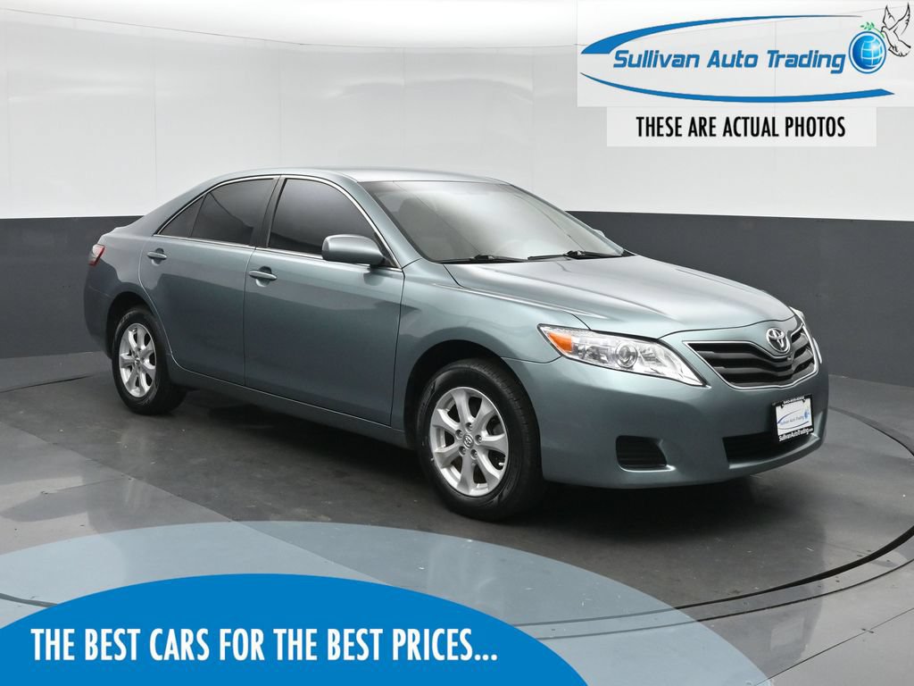 Used 2011 Toyota Camry LE w/ LE Extra-Value Pkg FWD image 1
