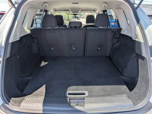 Used 2023 Nissan Rogue SV AWD/4WD image 13