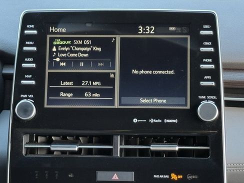 Used 2019 Toyota Avalon XLE image 17