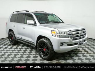 Used 2017 Toyota Land Cruiser AWD/4WD video 1