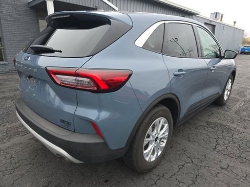 Used 2023 Ford Escape Active w/ Tech Pack #1 FWD image 7