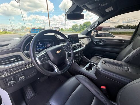 Used 2024 Chevrolet Tahoe LT AWD/4WD image 13