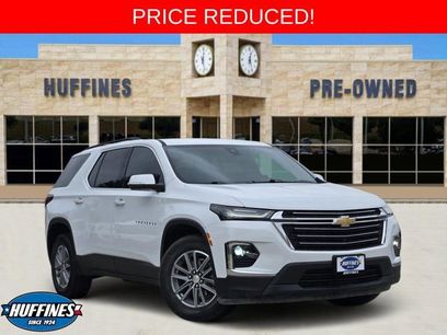 Used 2022 Chevrolet Traverse LT