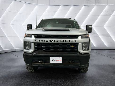 Used 2022 Chevrolet Silverado 2500 Custom w/ Custom Value Package AWD/4WD image 2