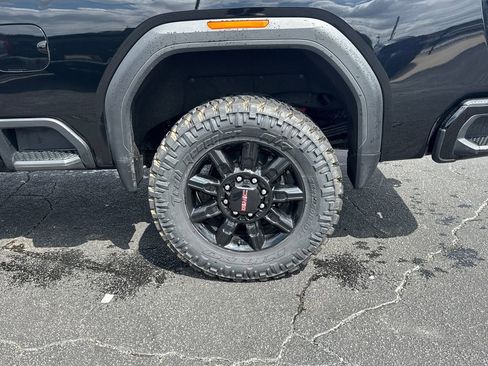 Used 2025 GMC Sierra 2500 AT4 w/ AT4 Preferred Package image 21