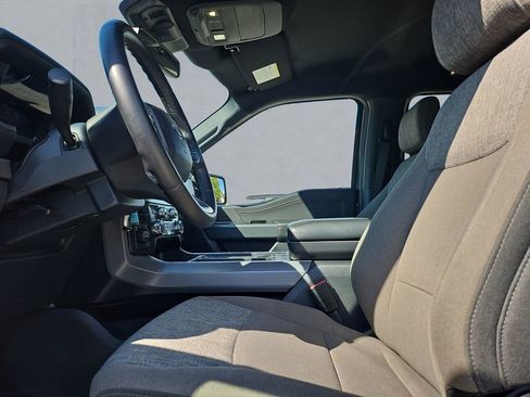 Used 2024 Ford F150 XLT w/ Mobile Office Package image 9