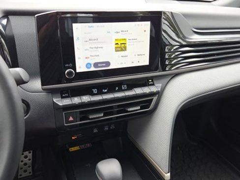 Certified 2026 Toyota Camry SE FWD image 18