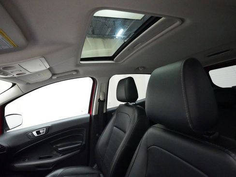 Used 2021 Ford EcoSport Titanium image 31