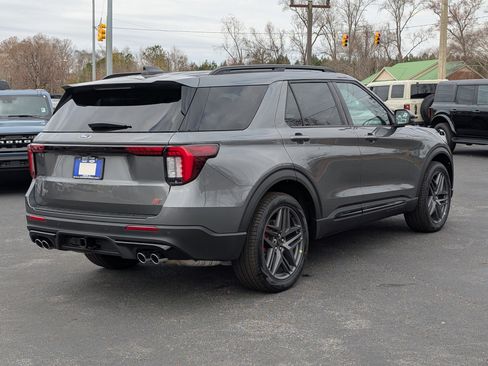 New 2026 Ford Explorer ST w/ Sun And Sound Package image 9