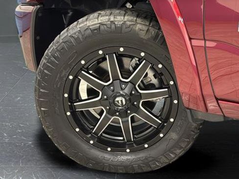 Used 2025 RAM 1500 Big Horn AWD/4WD image 34