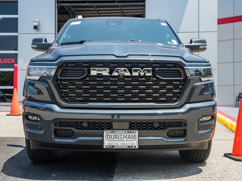 New 2026 RAM 1500 4x4 Crew Cab image 2