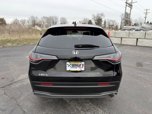 Used 2025 Honda HR-V Sport image 7