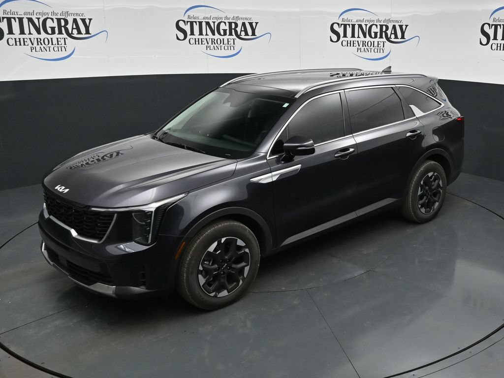 Used 2025 Kia Sorento S w/ Panoramic Sunroof Package FWD image 20