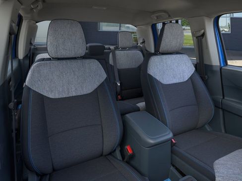 New 2025 Ford Maverick XLT image 11