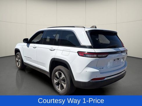 Used 2024 Jeep Grand Cherokee Limited 4xe AWD/4WD image 6