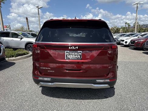 Used 2024 Kia Carnival SX Prestige FWD image 5