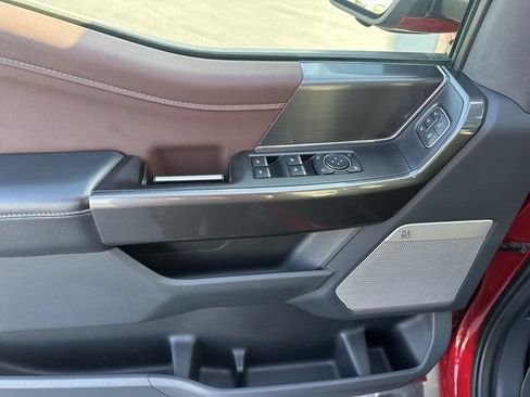 Used 2022 Ford F150 Lariat w/ Max Trailer Tow Package image 3