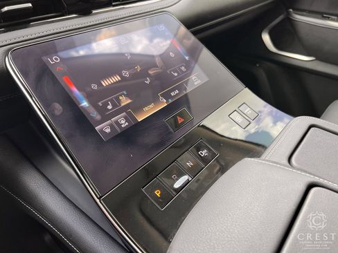 Used 2025 INFINITI QX80 Luxe RWD image 19