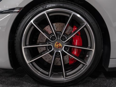 Used 2020 Porsche 911 Carrera 4S AWD/4WD image 27