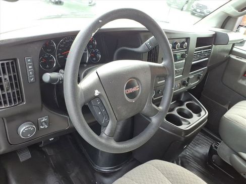 Used 2024 GMC Savana 3500 w/ Power Convenience Package image 9