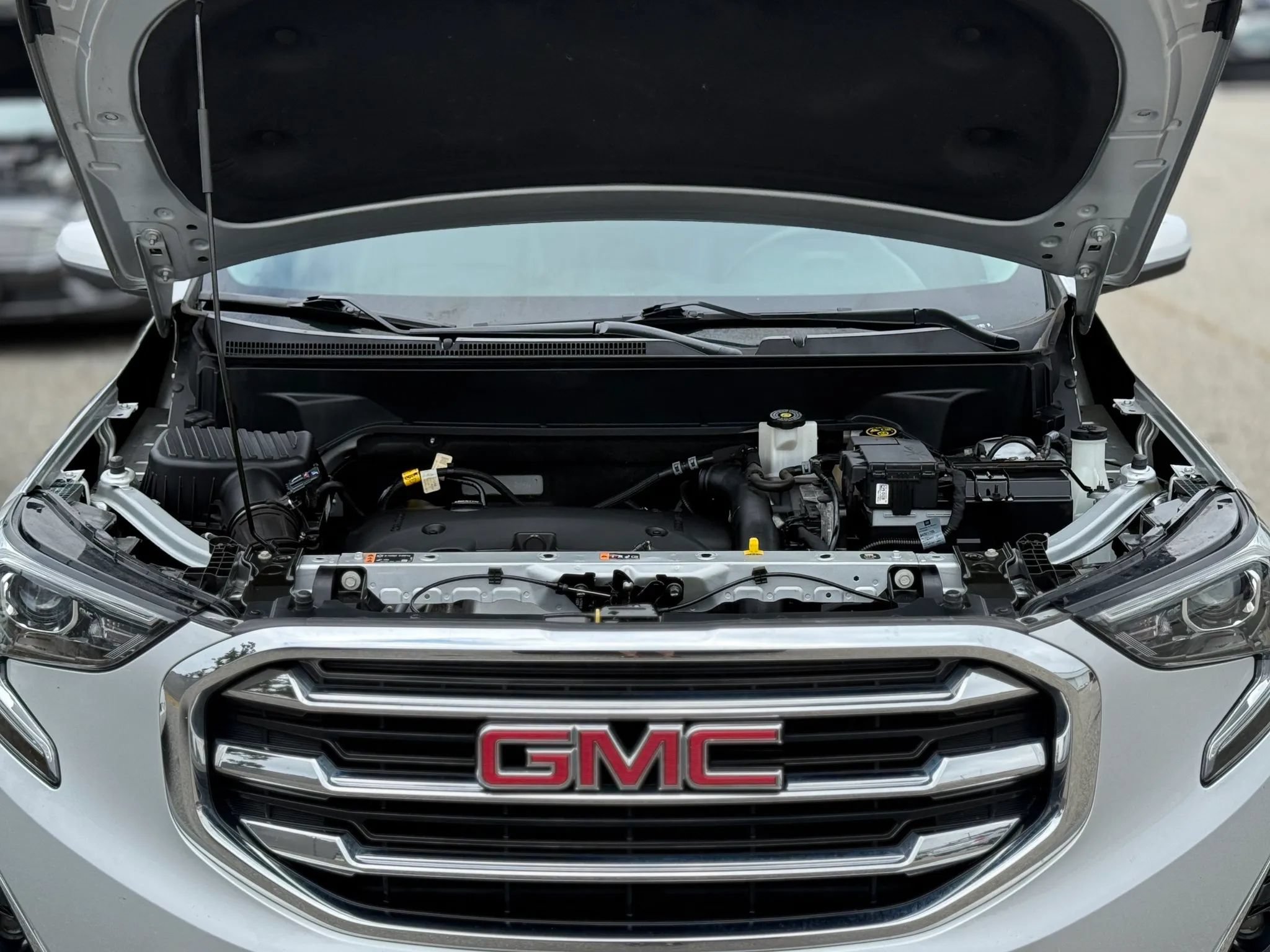 Used 2020 GMC Terrain SLT w/ Preferred Package FWD image 29