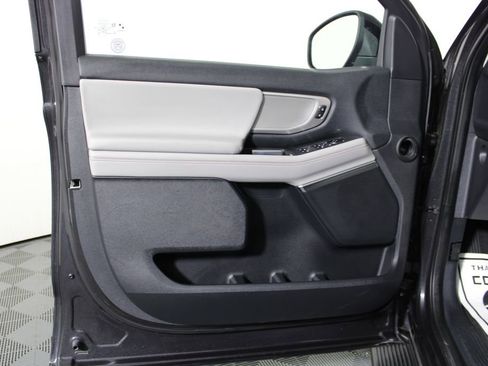 Certified 2025 Ford Expedition Active image 21