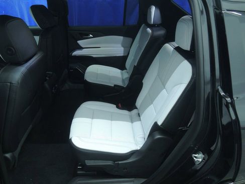 New 2026 Chevrolet Traverse High Country image 27