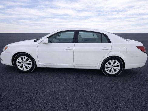 Used 2008 Toyota Avalon XLS image 7