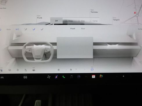 Used 2024 Tesla Cybertruck AWD Crew Cab image 21