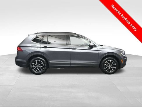 Used 2021 Volkswagen Tiguan SE AWD/4WD image 6