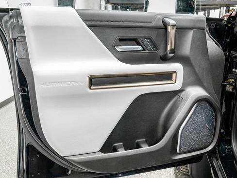 Used 2024 GMC Hummer EV 3X w/ Extreme Off-Road Package image 41