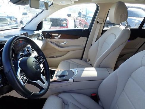 Used 2022 Mercedes-Benz GLC 300 4MATIC image 16
