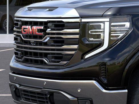 New 2026 GMC Sierra 1500 SLT image 12