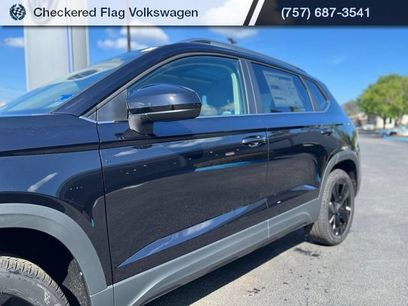 New 2026 Volkswagen Taos SE