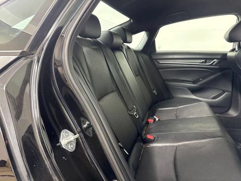 Used 2022 Honda Accord Sport image 7