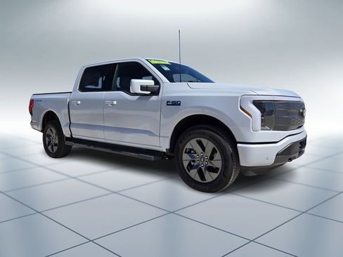 New 2025 Ford F150 Lightning Lariat AWD/4WD image 2