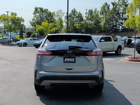 Used 2024 Ford Edge SEL AWD/4WD image 6