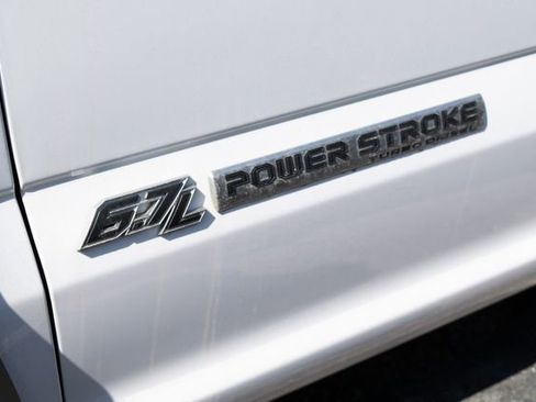 Used 2019 Ford F550 4x4 SuperCab Super Duty image 10