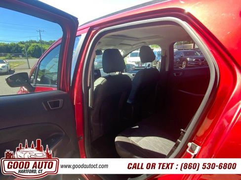 Used 2020 Ford EcoSport SE FWD image 12