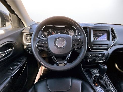 Certified 2020 Jeep Cherokee Latitude Plus image 10