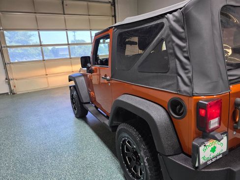 Used 2011 Jeep Wrangler Sport AWD/4WD image 10