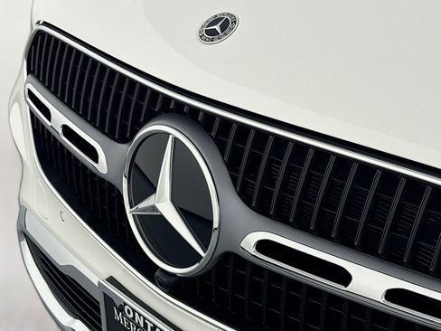 New 2026 Mercedes-Benz GLC 300 image 12