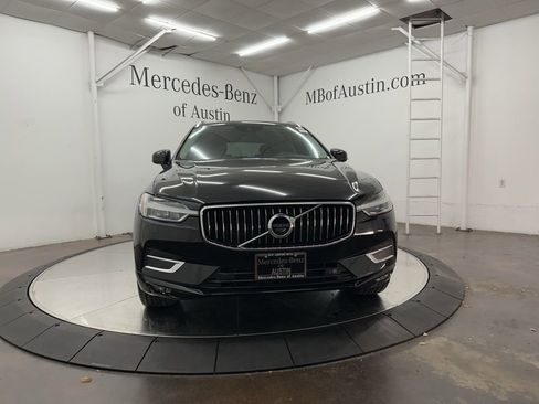 Used 2018 Volvo XC60 T6 Inscription w/ Luxury Seat Package image 2