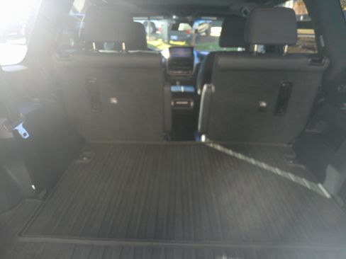 Used 2023 Lexus GX 460 Premium image 34