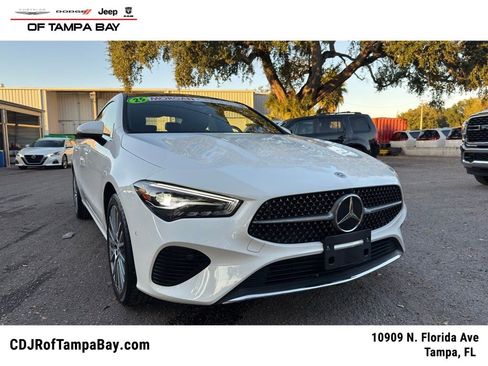 Used 2025 Mercedes-Benz CLA 250 image 1