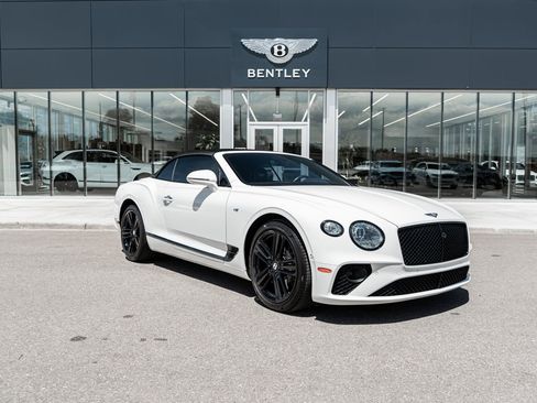 Certified 2022 Bentley Continental GT AWD/4WD image 18