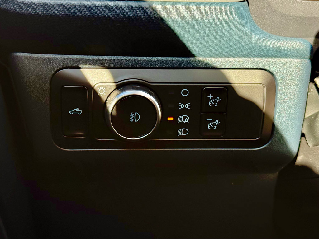New 2026 Ford Maverick Lobo AWD/4WD image 26
